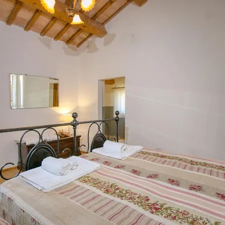 Casa Lubachi Fratte Rosa